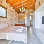 Hestia * Eskiomerler